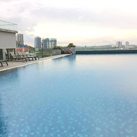 D'Pristine 1Br Walking To Legoland Netflix By Stay 努沙再也 外观 照片
